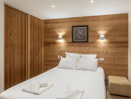 Appartement familial rénové, quartier Alpe d'Huez, orientation sud - Photo 6
