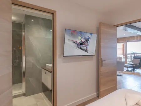 Appartement familial rénové, quartier Alpe d'Huez, orientation sud - Photo 11