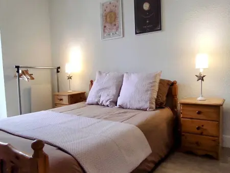 Appartement Type 2 au Centre de Cauterets, 2/4 Pers. - Photo 2