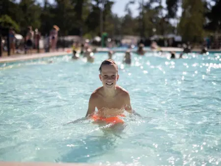 Woodlodge XL 588, Chalet spacieux dans le parc avec piscine - Photo 20