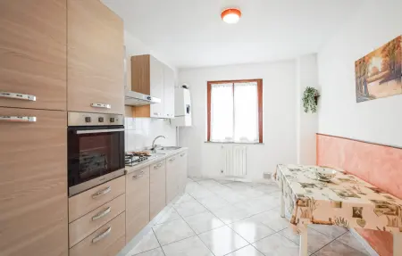 Appartement 6 personnes à Castiglione Del Lago - Photo 4