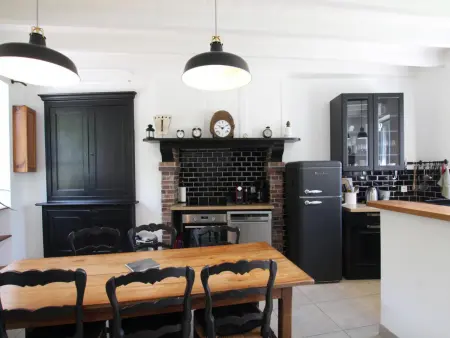 Maison chic rénovée, 2 chambres, jardin clos à Sainte-Marie-du-Mont - Photo 2
