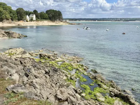 Maison rénovée à Fouesnant, proche plages, jardin et terrasse - Photo 21