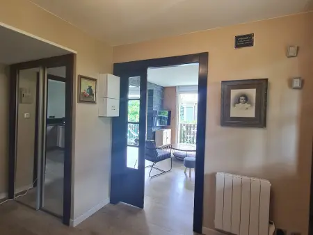 Gîte spacieux à Gérardmer avec vue sur lac, 3 chambres, Wi-Fi et parking - Photo 6