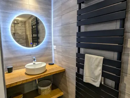 Chalet grand confort avec sauna et balnéo - Proche stations de ski - Photo 30