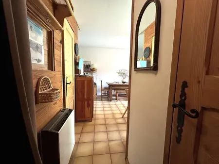 Charmant T2 cabine avec jardin et parking près de Serre Chevalier - Photo 5