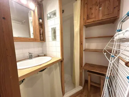 Charmant T2 cabine avec jardin et parking près de Serre Chevalier - Photo 7