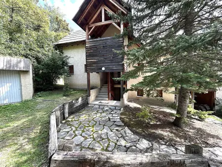 Charmant T2 cabine avec jardin et parking près de Serre Chevalier - Photo 15