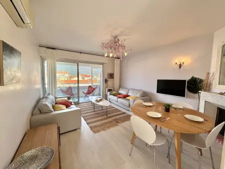 Appartement central avec terrasse ensoleillée à Propriano - Photo 1