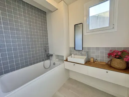 Appartement central avec terrasse ensoleillée à Propriano - Photo 11