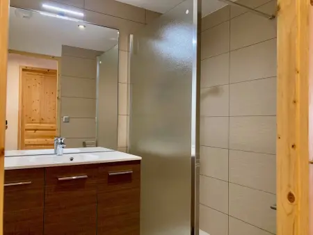 Appartement lumineux 3 pièces près des pistes, animaux admis - Photo 7