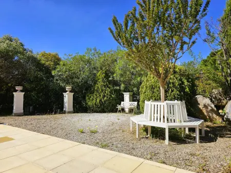Les Hirondelles, Belle villa privée avec grande piscine - Photo 13