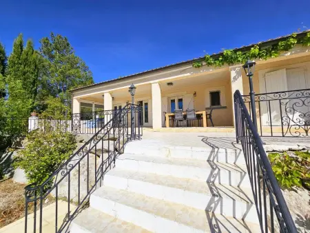 Les Hirondelles, Belle villa privée avec grande piscine - Photo 14