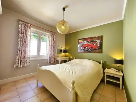 Les Hirondelles, Belle villa privée avec grande piscine - Photo 16