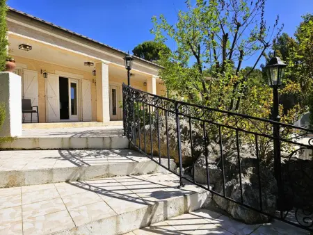 Les Hirondelles, Belle villa privée avec grande piscine - Photo 24