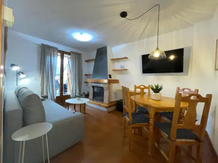 Appartement Montagne à Jaca avec Terrasse Privée - Photo 3