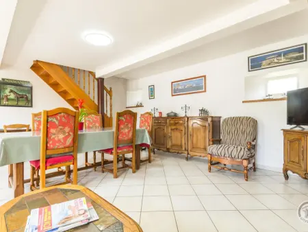 Maison Normande Confortable avec Terrasse et Parking Privé à Gatteville - Photo 9