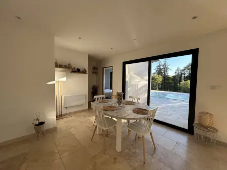 Villa moderne avec piscine privée, climatisée, proche centre Vallon Pont d'Arc - Photo 8