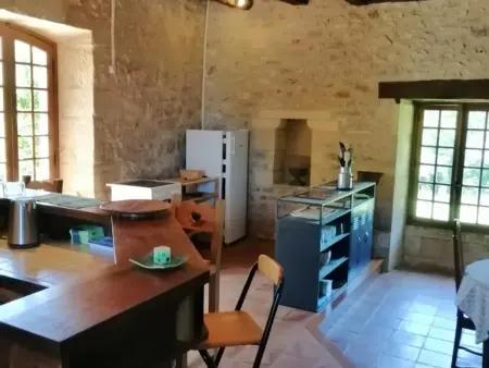Maison campagnarde avec piscine et cheminée, Périgord Noir - Photo 9