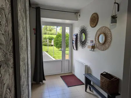 Gîte au Bord de la Rivière avec Terrasse, Internet et Jardin - Photo 6