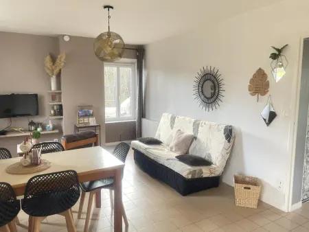 Gîte au Bord de la Rivière avec Terrasse, Internet et Jardin - Photo 11