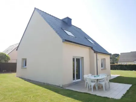 Erdeven - Maison lumineuse 5 pièces avec jardin fermé - Photo 12