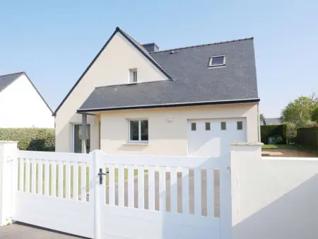 Erdeven - Maison lumineuse 5 pièces avec jardin fermé - Photo 13