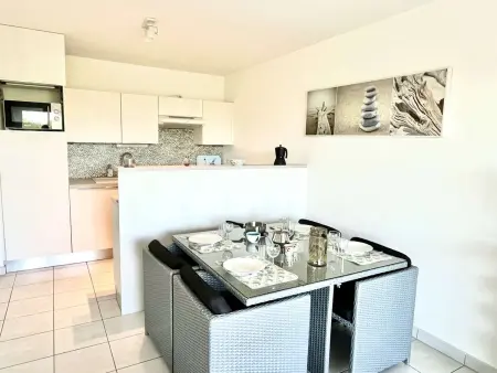 Appartement moderne 2 pièces avec vue mer et parking à Étel - Photo 3