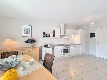Appartement moderne 2P lumineux à Étel avec parking - Photo 7