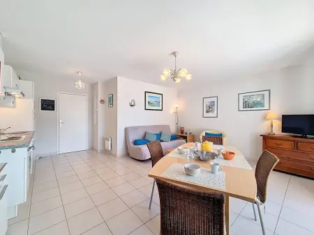 Appartement moderne 2P lumineux à Étel avec parking - Photo 9