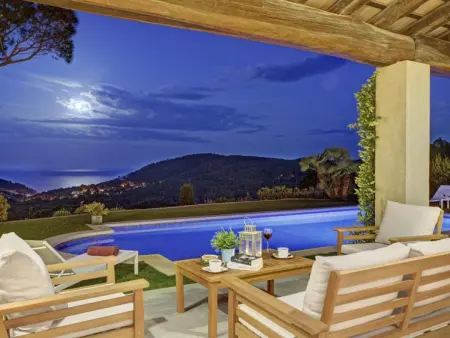 Villa moderne à Begur avec piscine privée et jardin - Photo 7