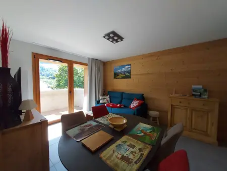 Appartement neuf 2 chambres, parking inclus, proche bus gratuit - Photo 2