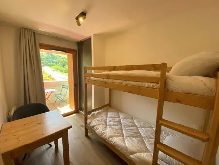 Appartement neuf 2 chambres, parking inclus, proche bus gratuit - Photo 10