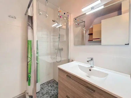 Étel - Bel appartement 2 pièces avec balcon, proche des plages et commerces - Photo 17