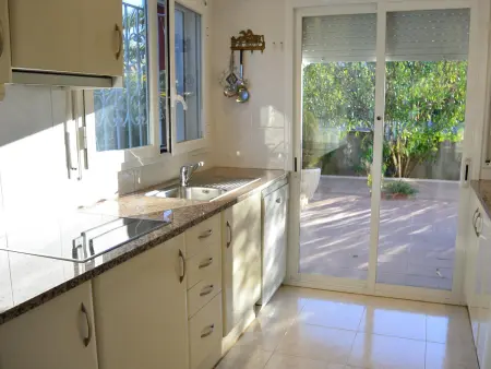 Villa avec piscine privée - 8 pers., Gite 8 personnes à Pals - Photo 4