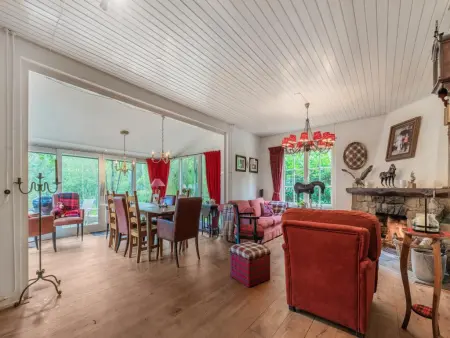 Mc Ghil, Maison de vacance de conte de fée dans la forêt - Photo 5