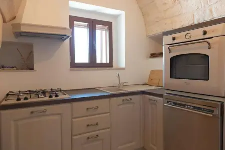 Trulli Cesare in Locorotondo, Trulli en Puglia avec Piscine et Vue - Photo 3