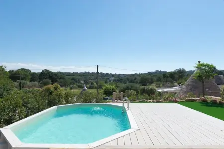 Trulli Cesare in Locorotondo, Trulli en Puglia avec Piscine et Vue - Photo 21