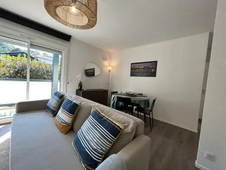 T2 rénové avec terrasse, à 300m de la plage de Socoa - Photo 6