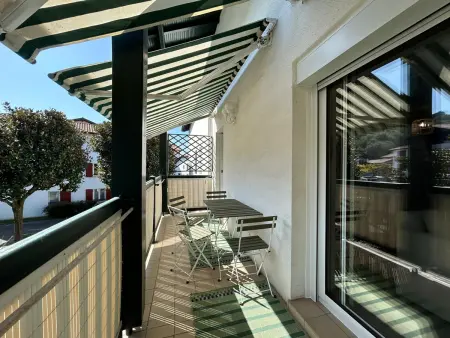 T2 rénové avec terrasse, à 300m de la plage de Socoa - Photo 7