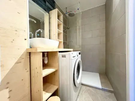 Studio rénové pour 4 pers avec balcon et parking à Briançon - Photo 12