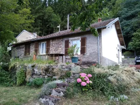 Gîte 2 chambres avec WiFi, proche Luxeuil-les-Bains - Photo 1