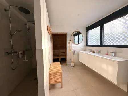 Villa 6 ch. avec sauna, jardin et parking près du Bassin d'Arcachon - Photo 14