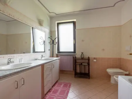 Casa Nocciola, Maison 11 personnes à Ferrere - Photo 19