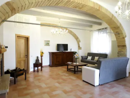 Podere Sant'Elisa, Gite 12 personnes à Pomarance - Photo 12