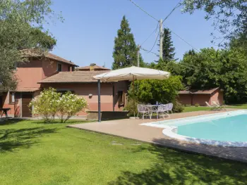 Villa à Lago di Vico,Casal di Yuri IT5607.704.1 N°233479