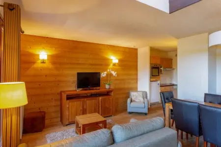 Resort les Portes du Mont Blanc 5, Appartement alpin relaxant au bord de la piscine - Photo 9