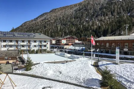 Resort les Portes du Mont Blanc 5, Appartement alpin relaxant au bord de la piscine - Photo 24