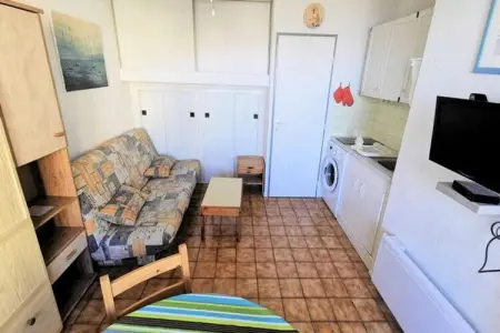 Résidence Terrasses De La Mediterranee 1, Appartement au Port près de la plage - Photo 10