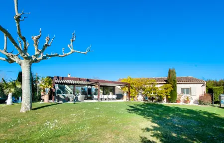 Maison 6 personnes à Graveson - Photo 1